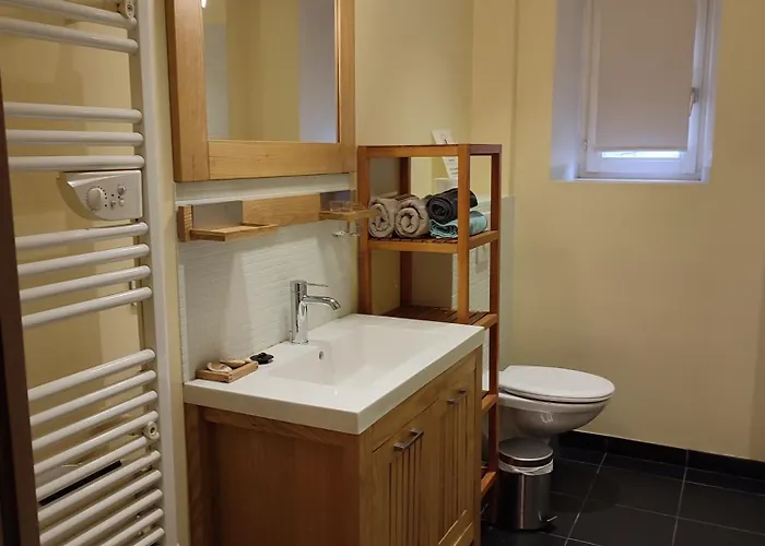 Les De Preisch 民宿 Evrange